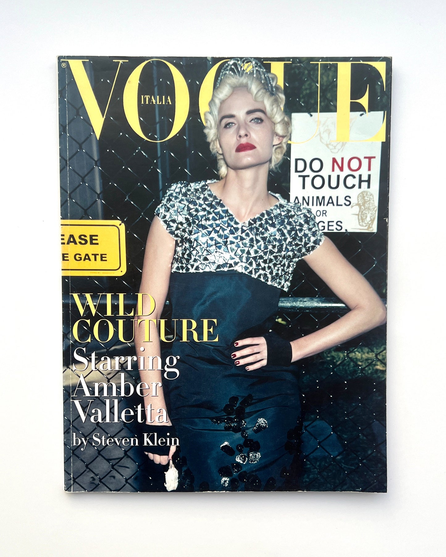 VOGUE supplement 703 March 2009