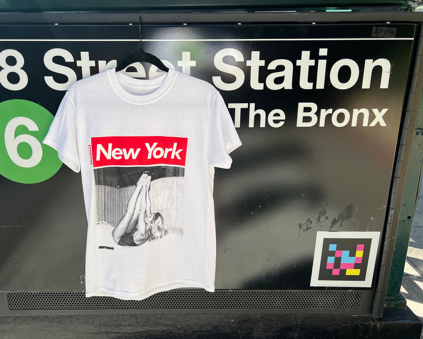 NEW YORK & SUNSET BLVD TOURIST (New York-white/Los Angeles -yellow)