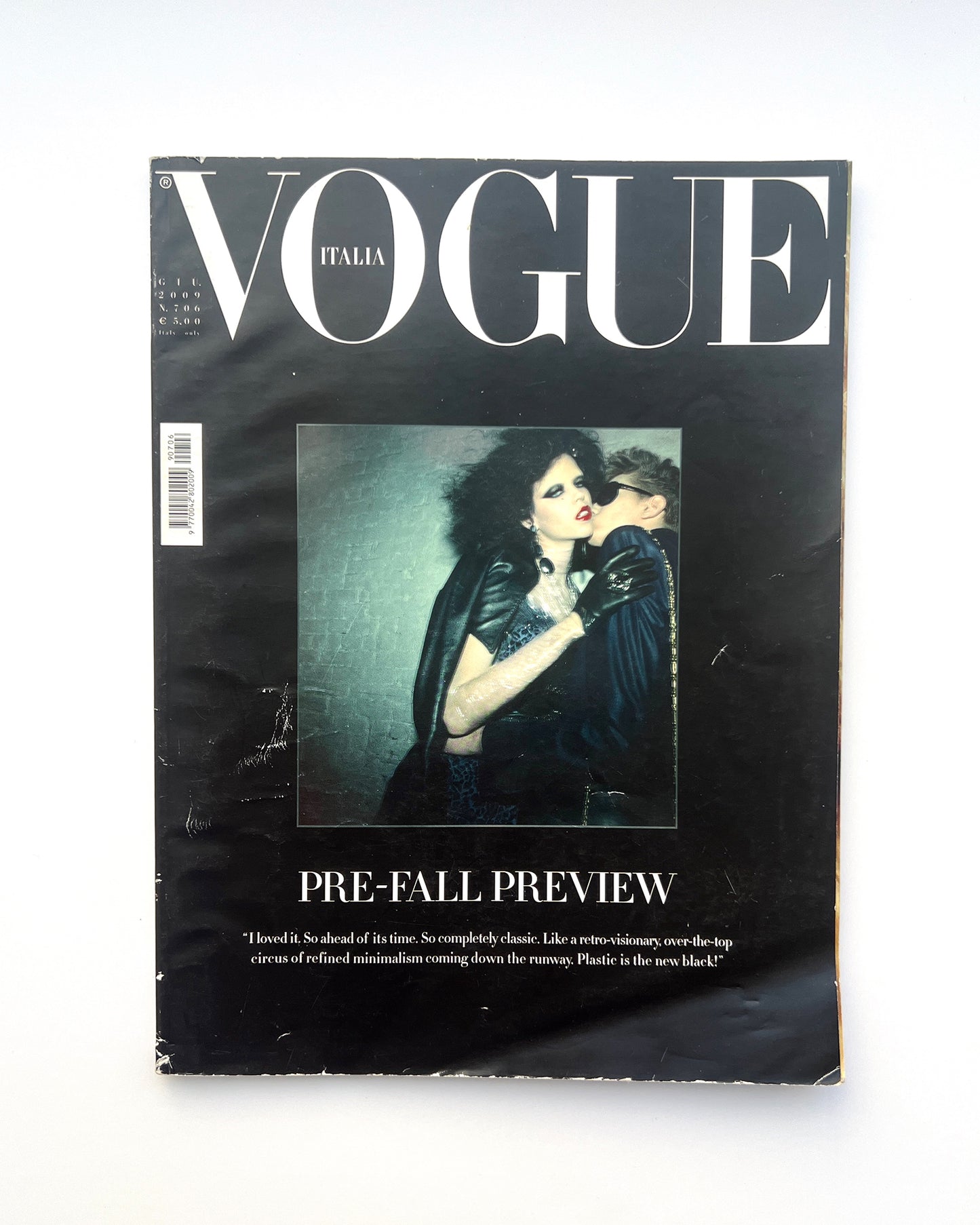 VOGUE ITALIA issue 706 June 2009