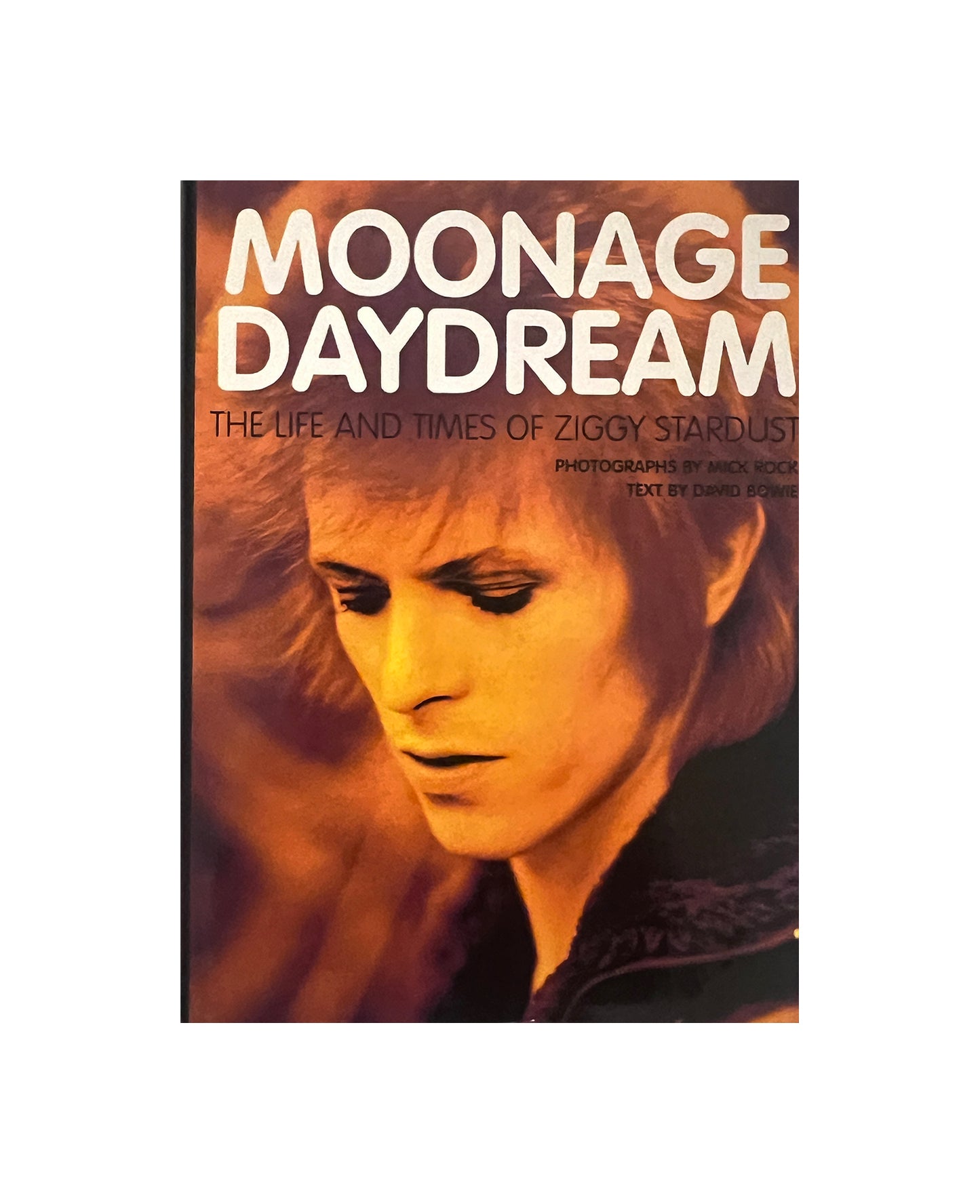 MOONAGE DAYDREAM