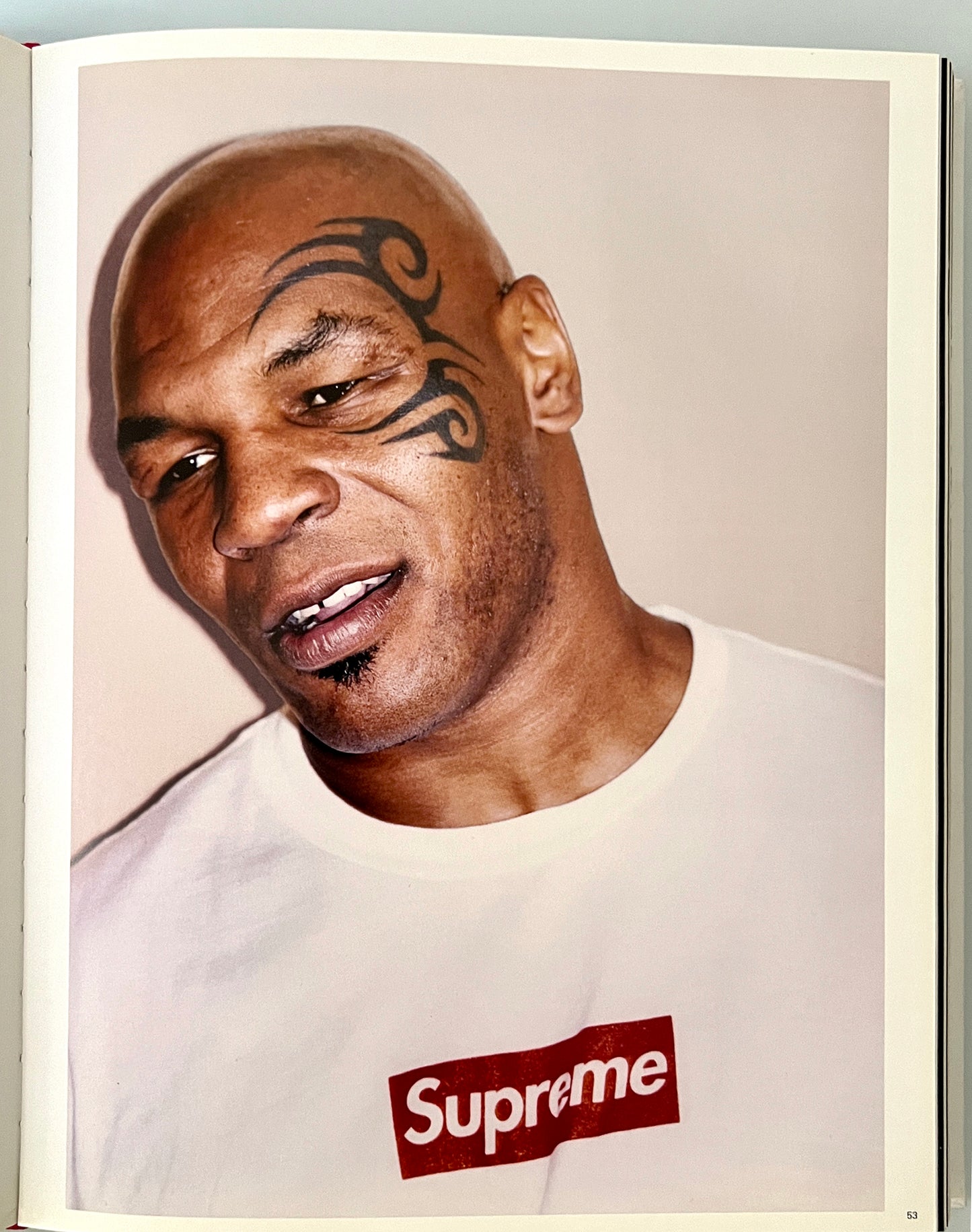 SUPREME BY SUPREME rizzoli James Jebbia